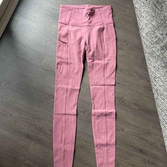 Lululemon fast and free plumful pink legging - Picture 2 of 6